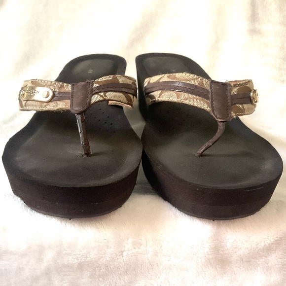 Brown Coach Jaden Wedge Heel Open Toe Flip Flops Size 11 - Picture 6 of 12